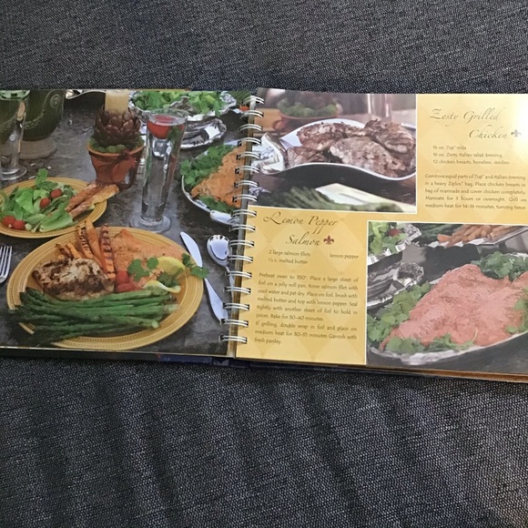 The Gathering of Friends Volume One Hard Cover - Picture 10 of 14